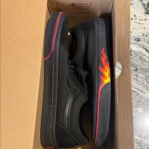 Vans Old Skool “Black Flame Wall” Black Flame Sneakers